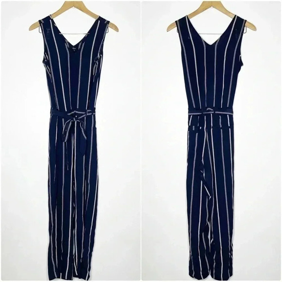 Rails Navy Stripe Sleeveless Belted Jumpsuit Size XS Revolve  Hallie - Picture 6 of 7